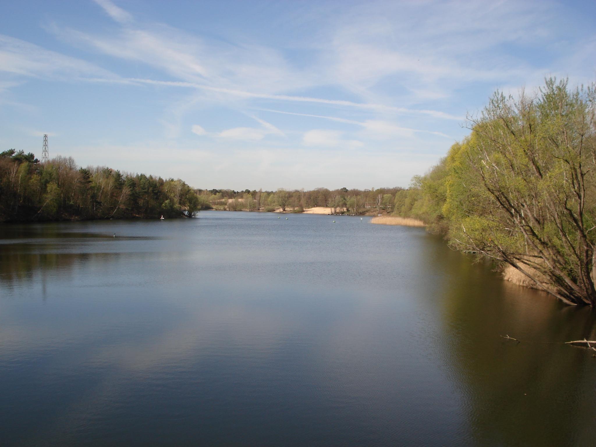 Flughafensee (Gregor Heise (Wikipedia CC BY-SA 3.0))